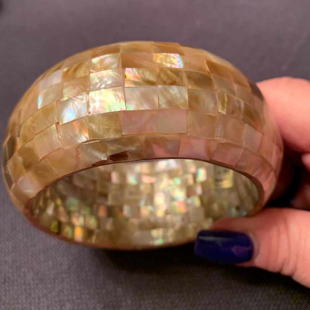 Mother of Pearl checker board pattern bangle
